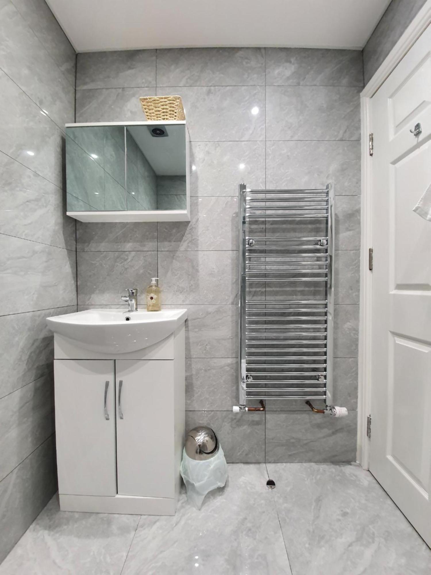 Self-Contained Guest Suite Guildford Extérieur photo